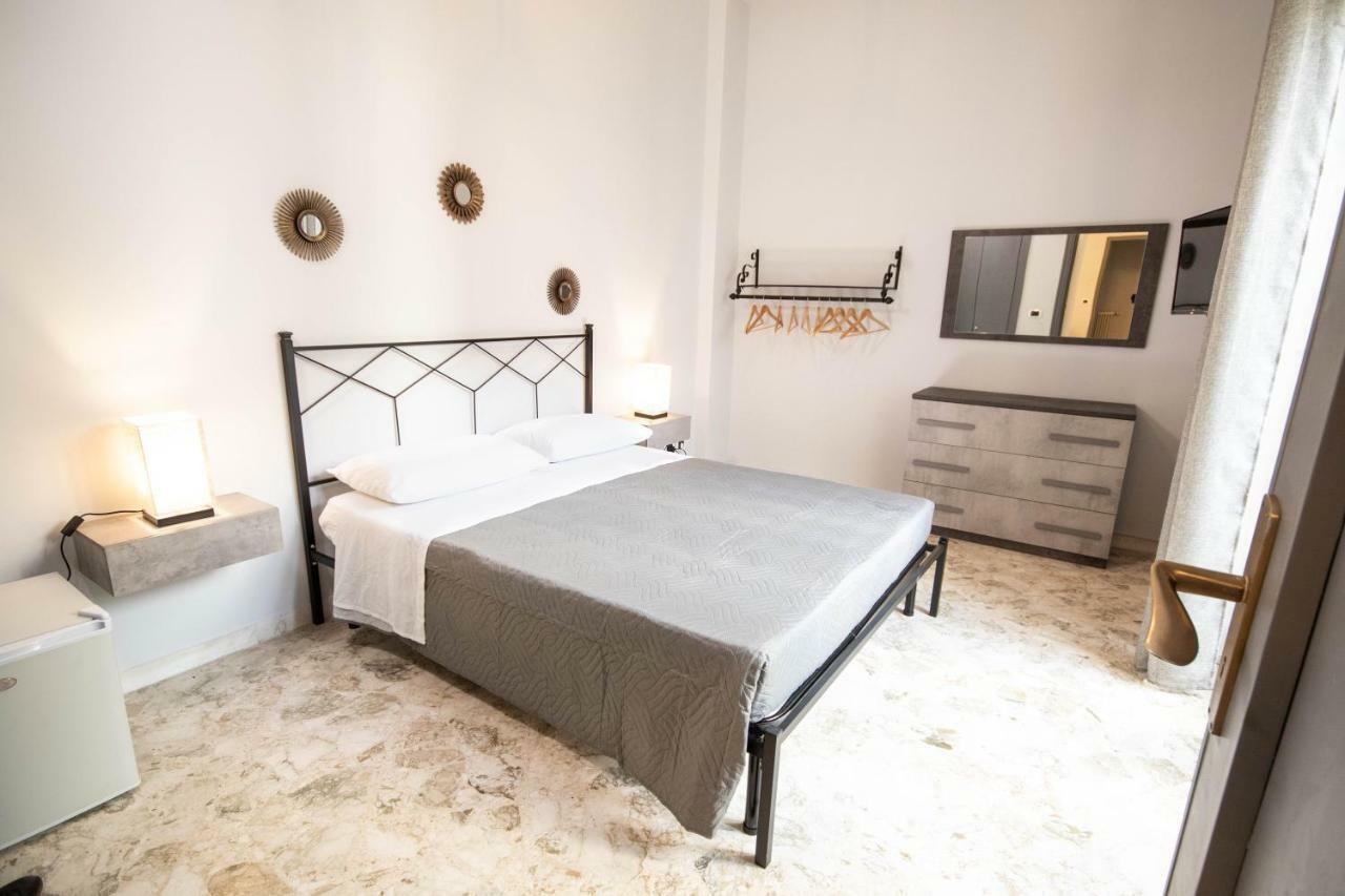 Rudiae Boutique Bed & Breakfast Lecce Room photo